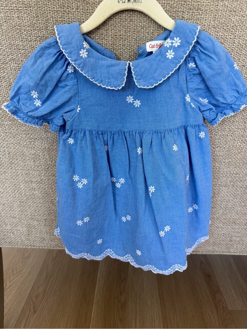Cat & Jack Blue Daisy Embroidered Peter Pan Collar Top